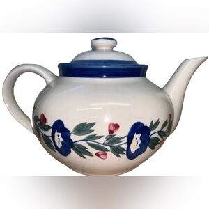 DesignPac ceramic floral teapot‎